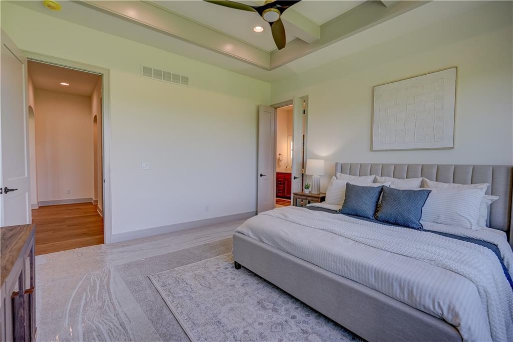 10 Red Fox Circle