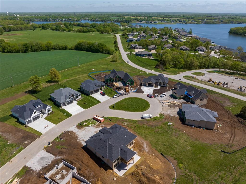 10 Red Fox Circle