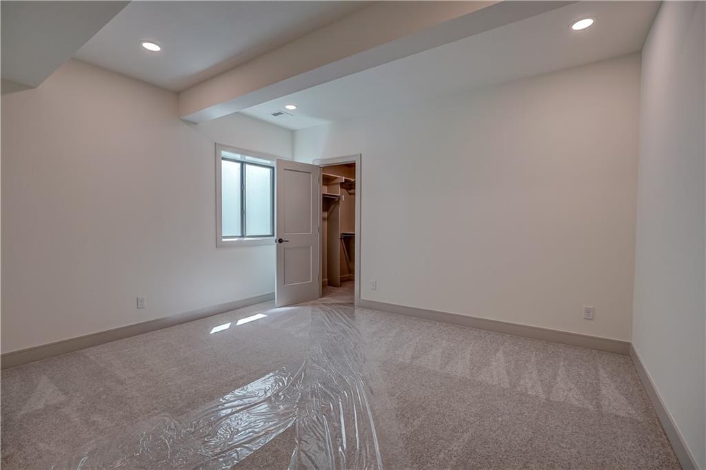 10 Red Fox Circle