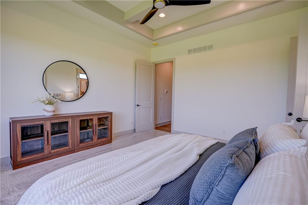 10 Red Fox Circle
