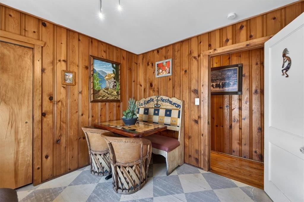 25 Beach Drive