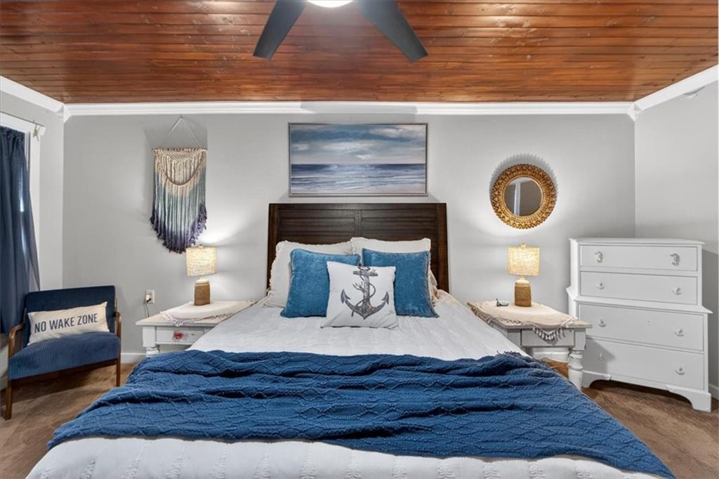 25 Beach Drive