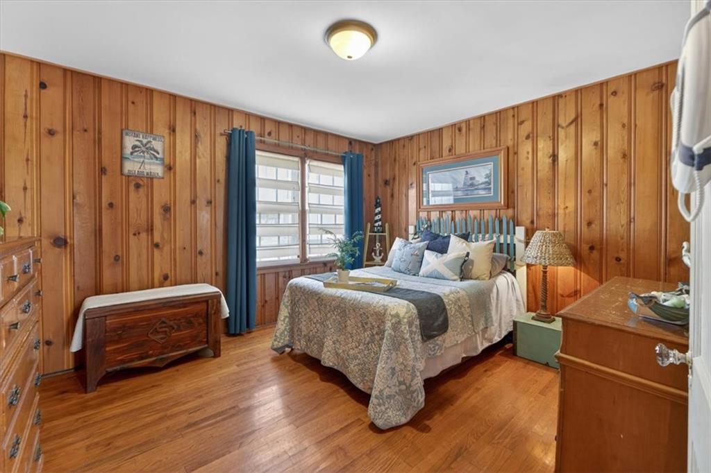 25 Beach Drive