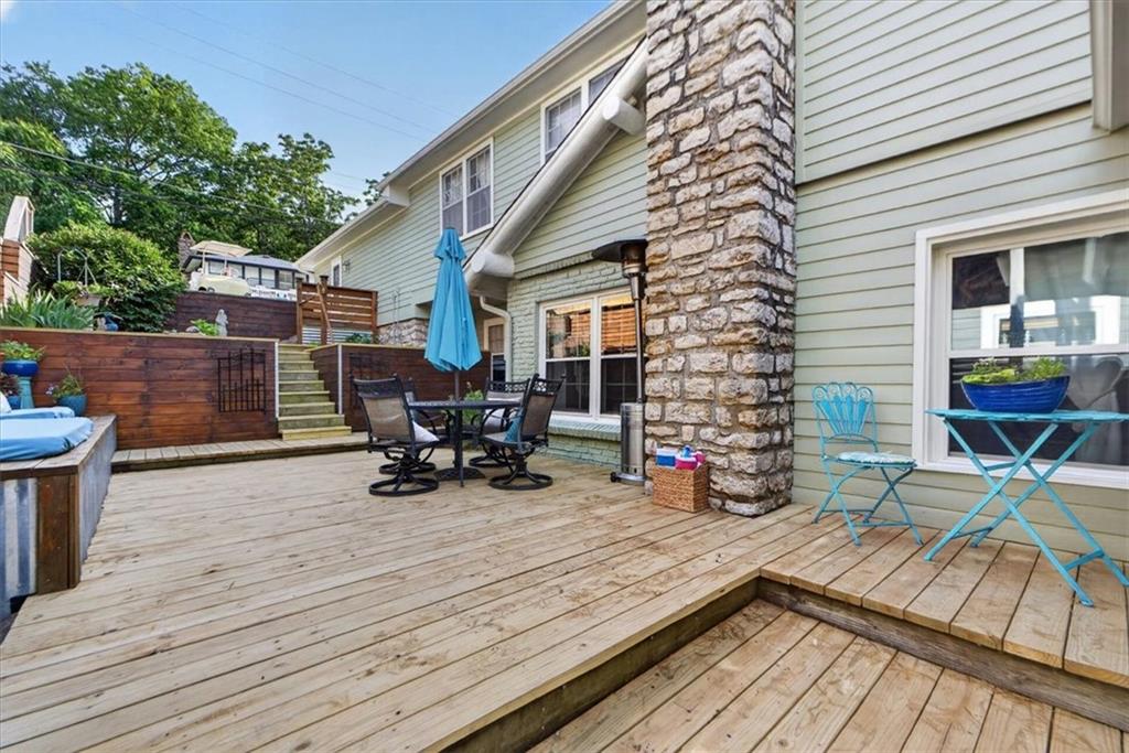 25 Beach Drive