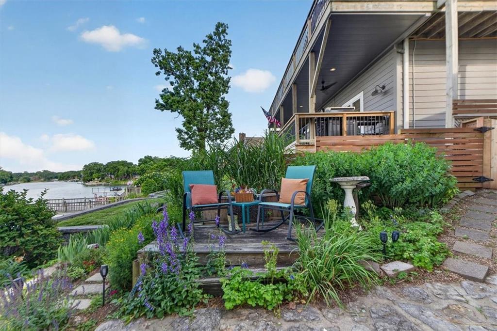 25 Beach Drive