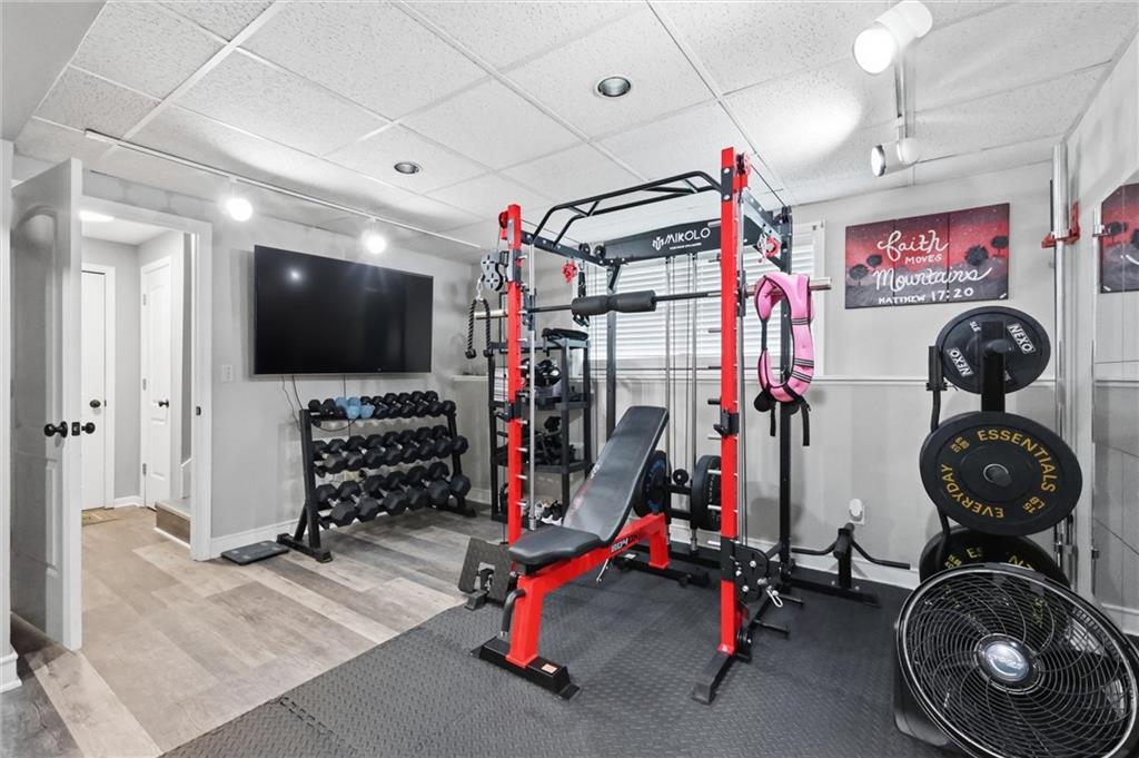 312 SE Onyx Drive