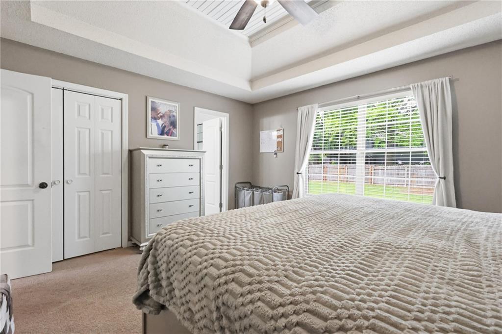 312 SE Onyx Drive