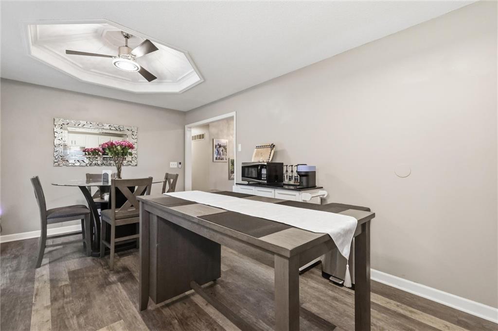 312 SE Onyx Drive