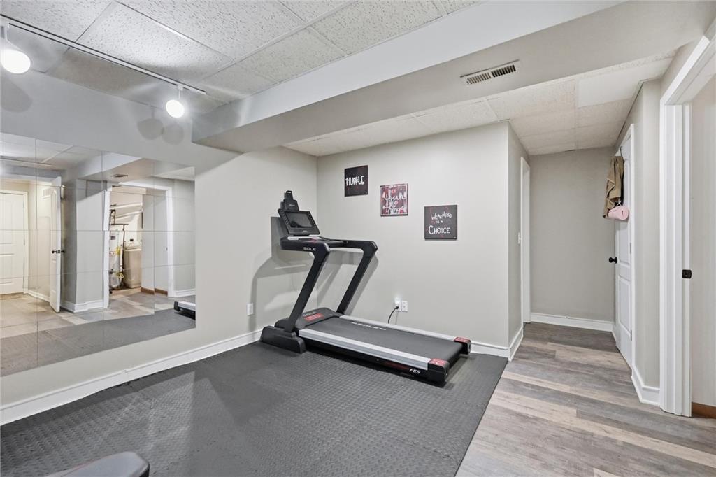 312 SE Onyx Drive