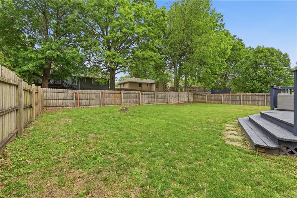 312 SE Onyx Drive
