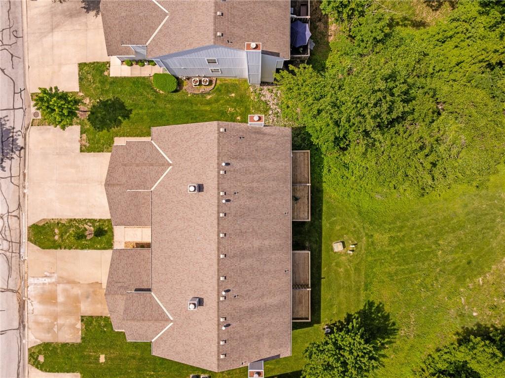 4612 NE Whispering Winds Drive Unit: A