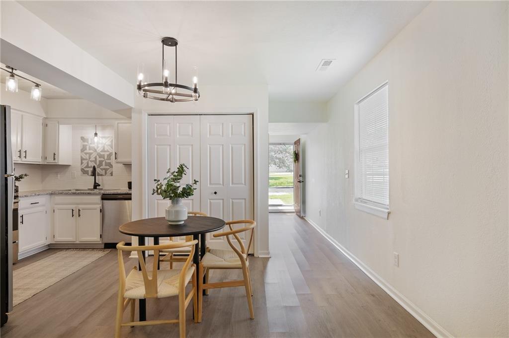 4612 NE Whispering Winds Drive Unit: A