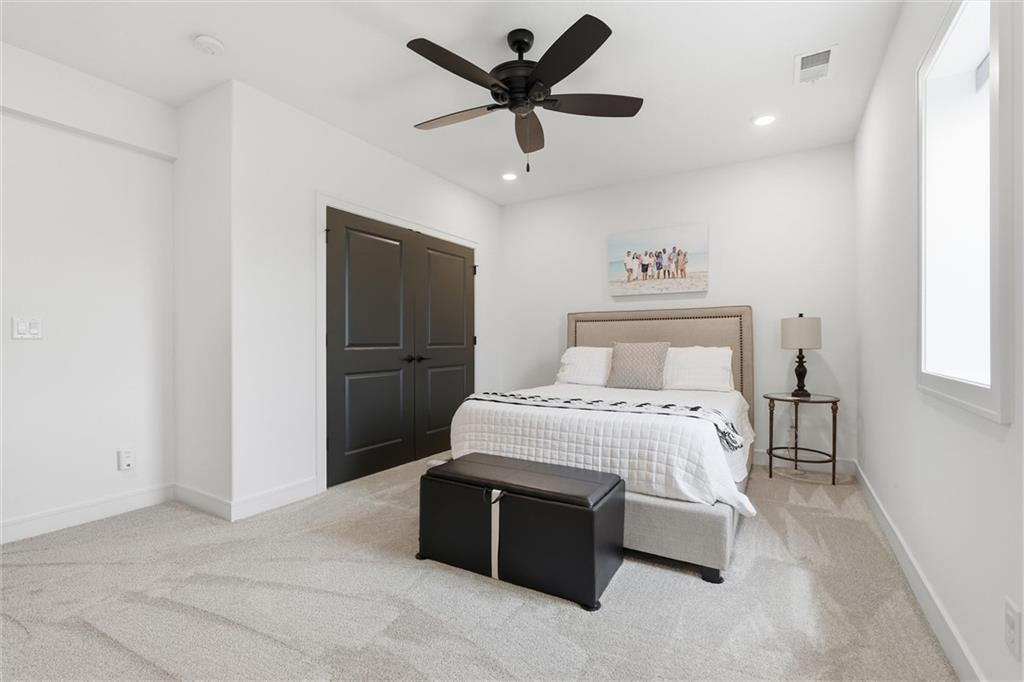 4205 NE Chapel Manor Drive