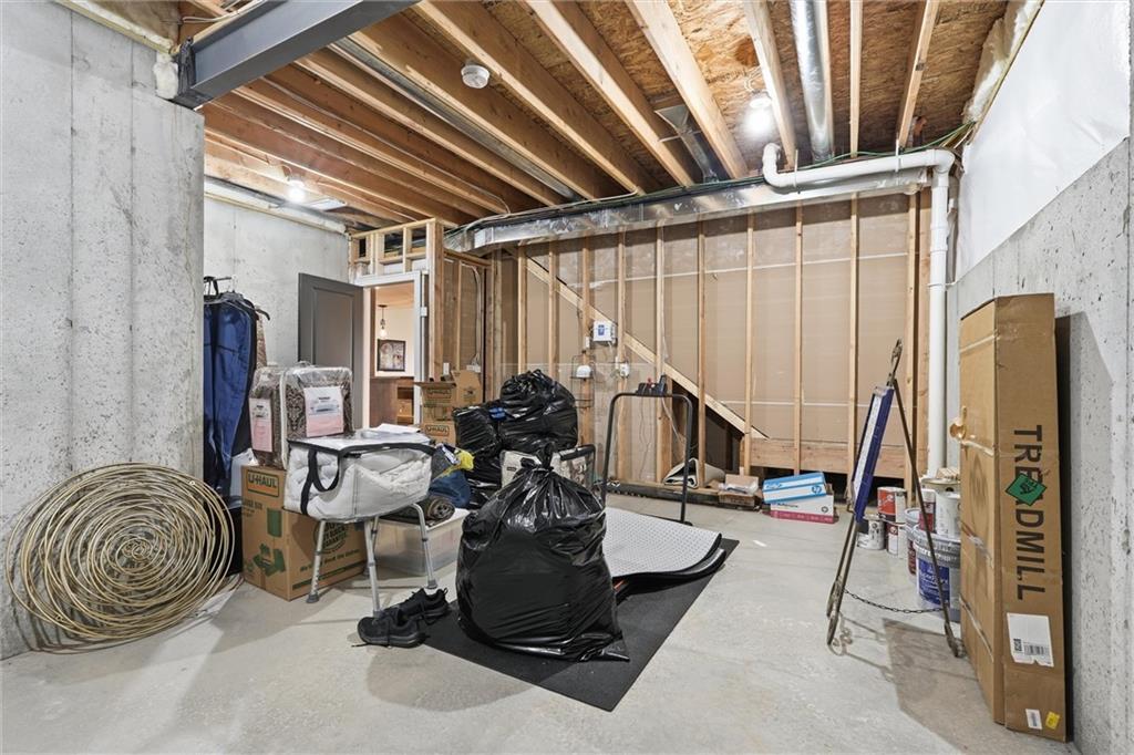 4205 NE Chapel Manor Drive