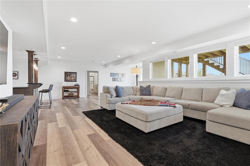 4205 NE Chapel Manor Drive