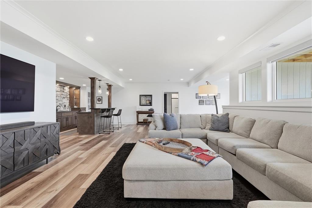 4205 NE Chapel Manor Drive