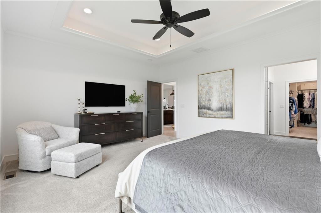 4205 NE Chapel Manor Drive
