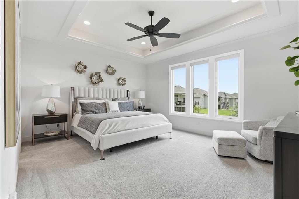 4205 NE Chapel Manor Drive