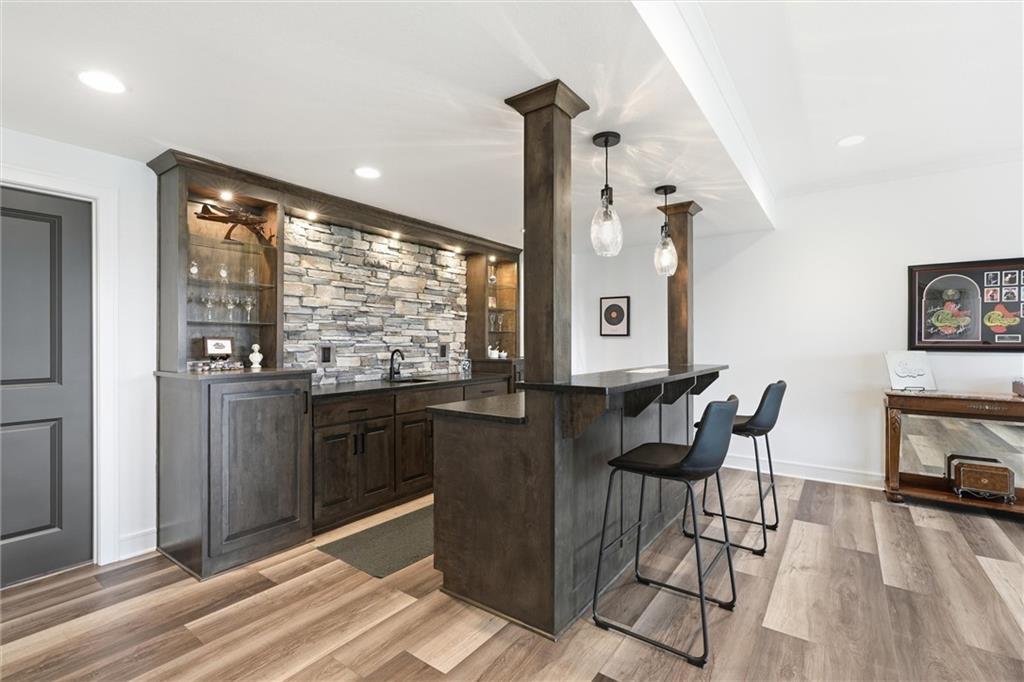 4205 NE Chapel Manor Drive
