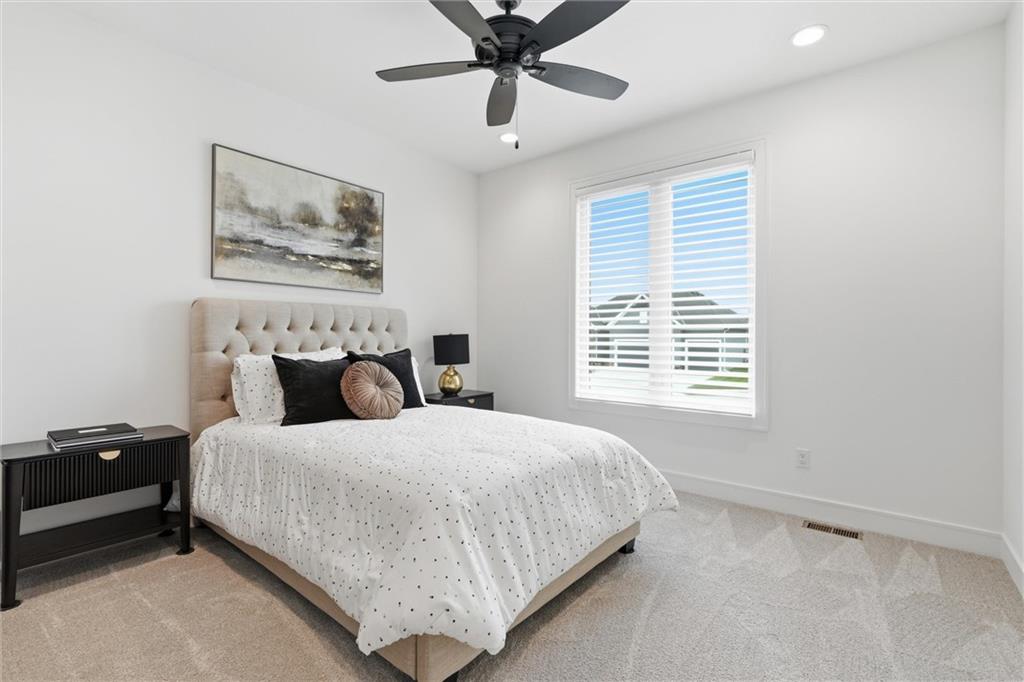 4205 NE Chapel Manor Drive
