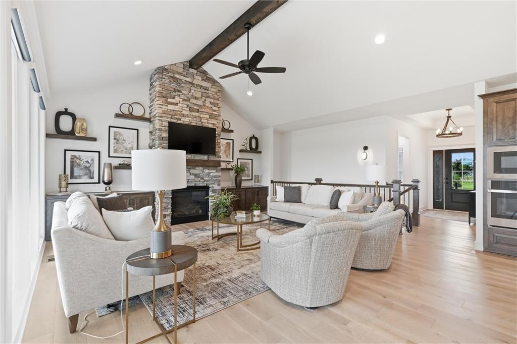 4205 NE Chapel Manor Drive