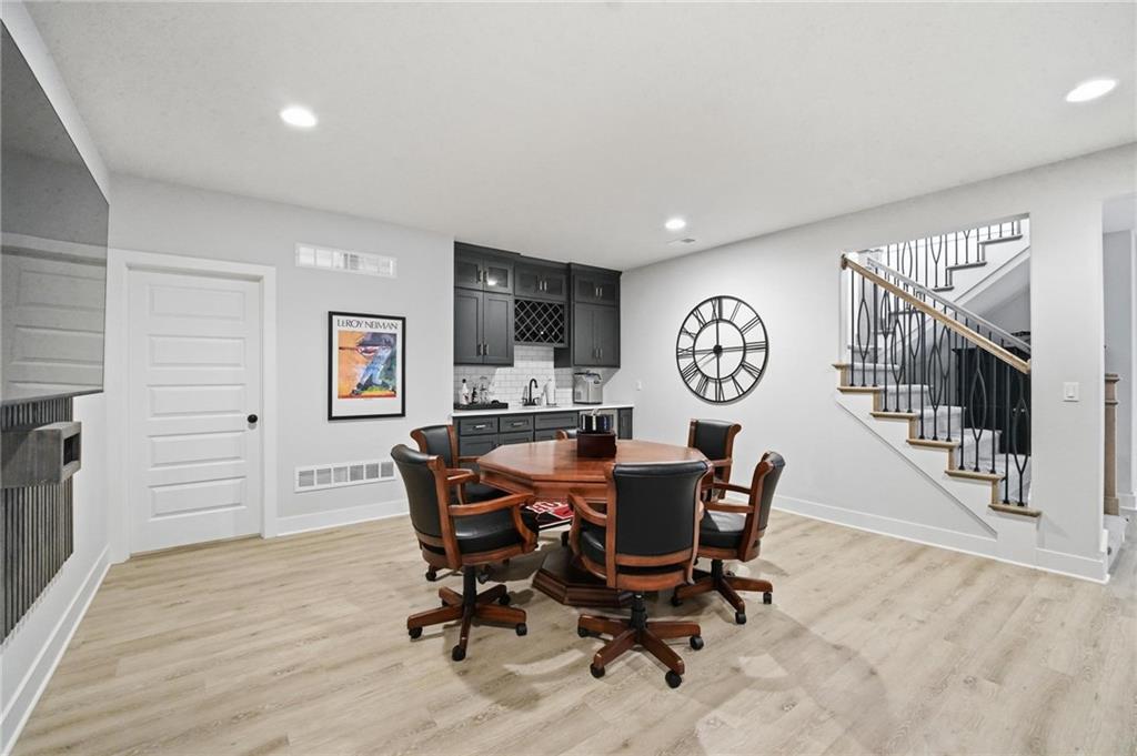 161 NW Carson Drive