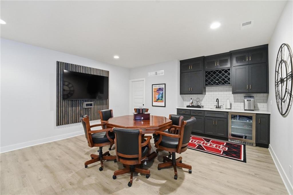 161 NW Carson Drive