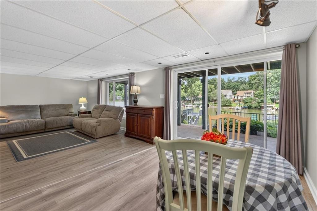 36 BEACH Drive