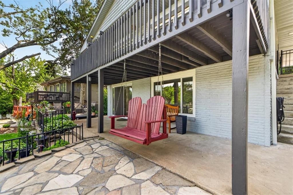 36 BEACH Drive
