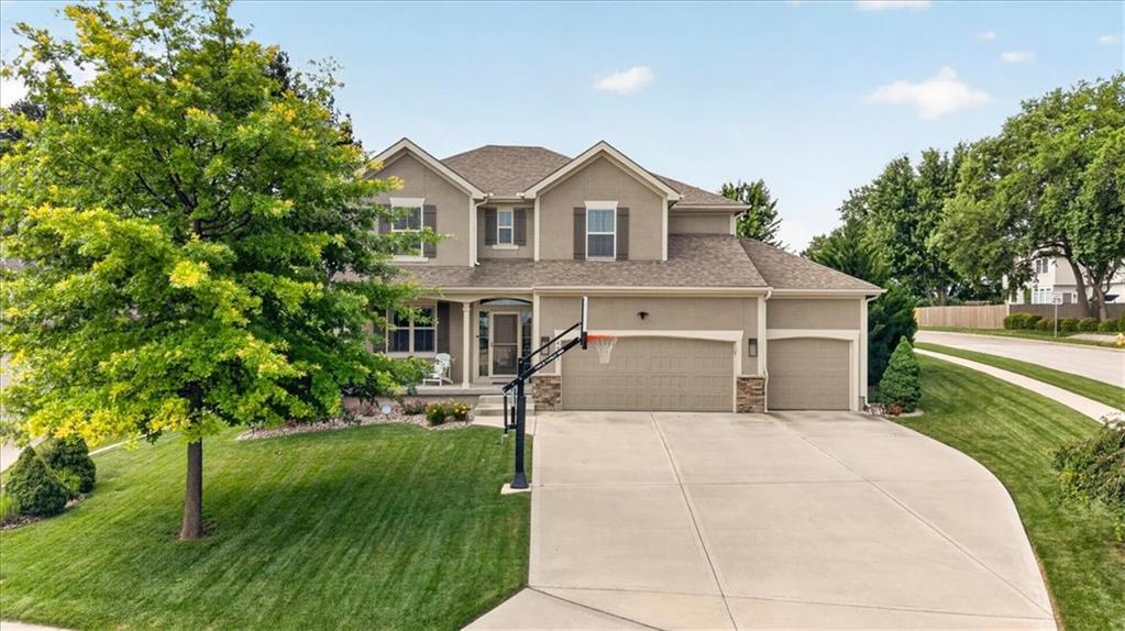 4401 NE Gateway Drive