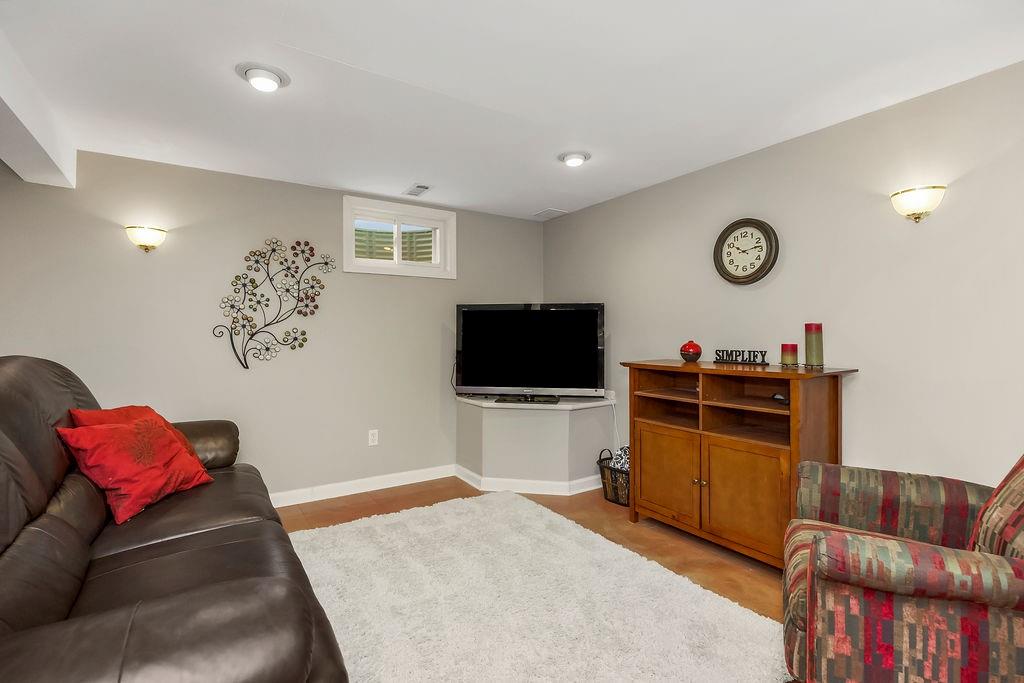 9503 Farley Circle