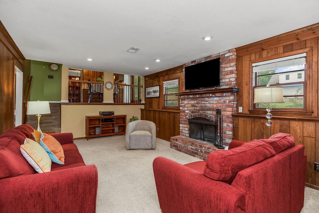 9503 Farley Circle