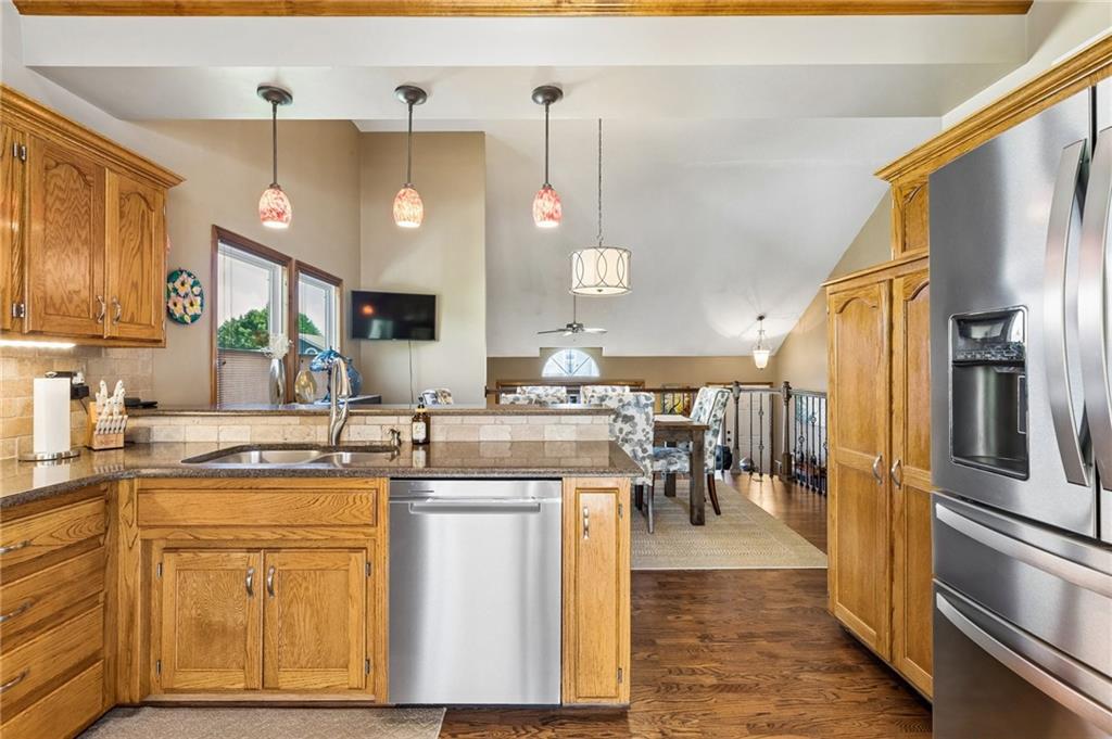 1301 Bradford Drive