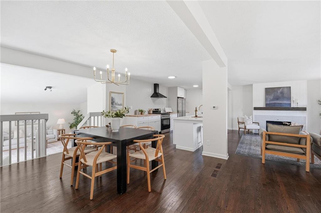 7600 W 67th Street