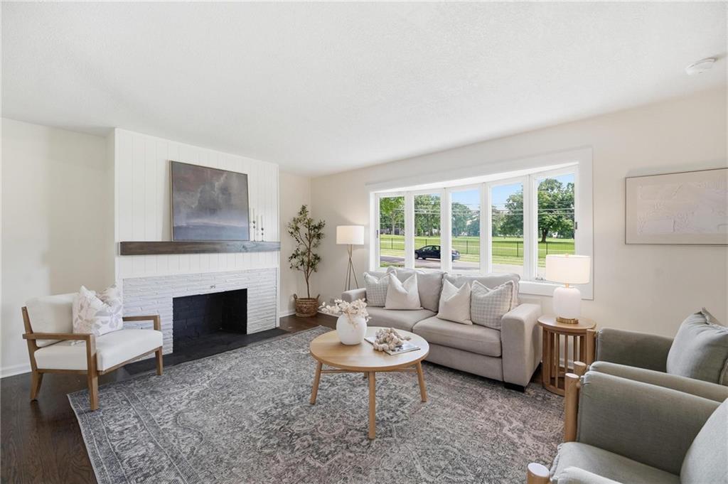 7600 W 67th Street