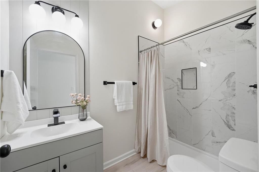 7600 W 67th Street
