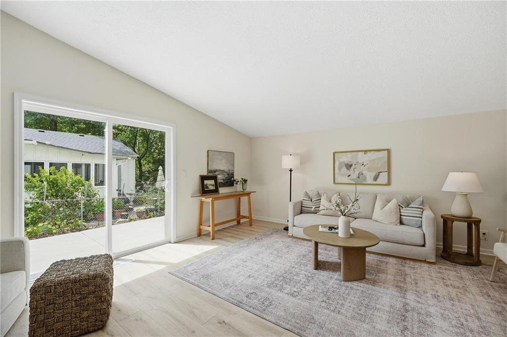7600 W 67th Street
