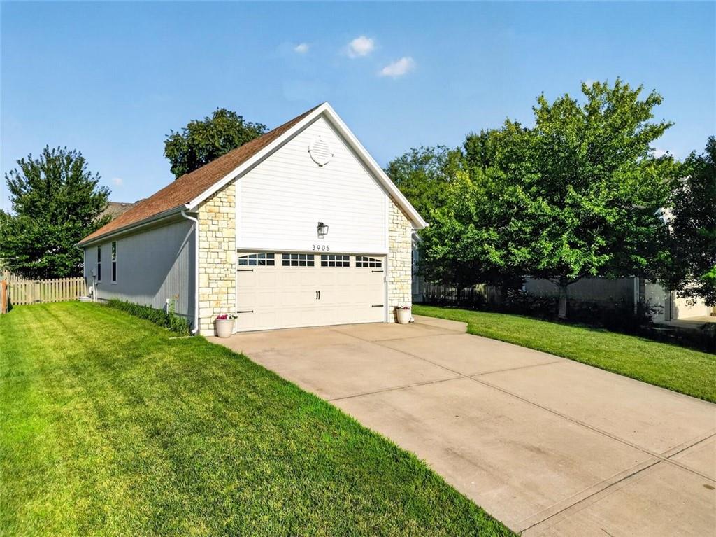 3905 SW EVERGREEN Lane