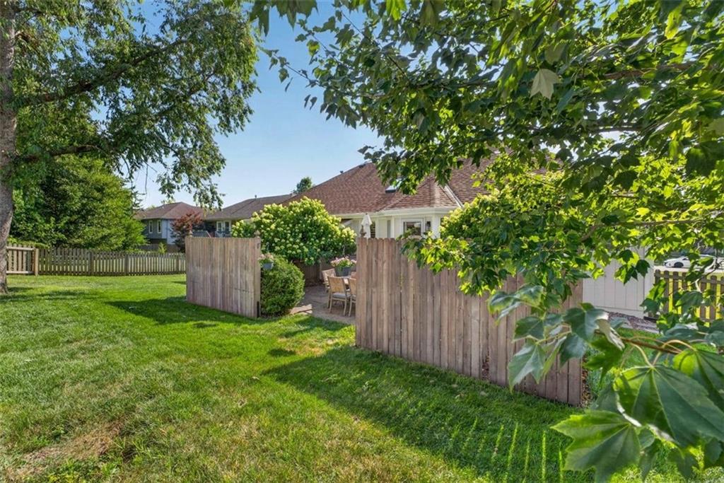 3905 SW EVERGREEN Lane
