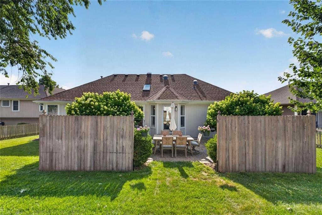 3905 SW EVERGREEN Lane