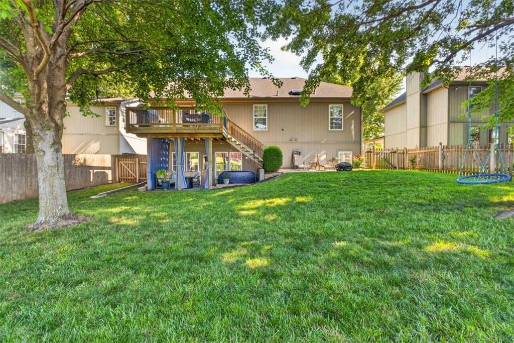 108 NE Gaslight Lane