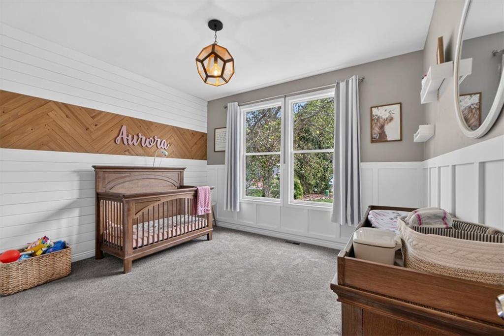419 E 166th Court