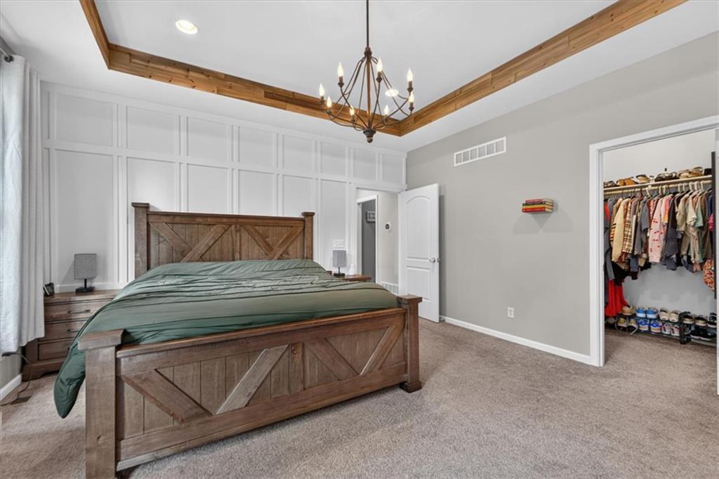 419 E 166th Court