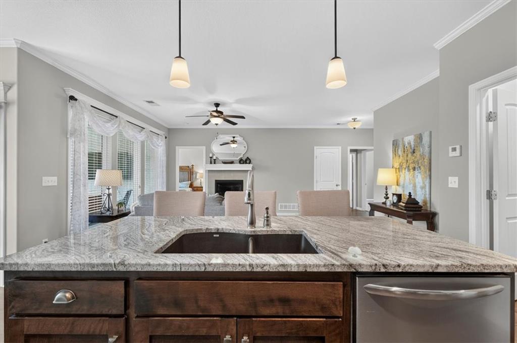 310 Crestview Court