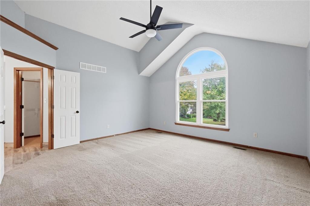 701 NW Rosaceae Drive