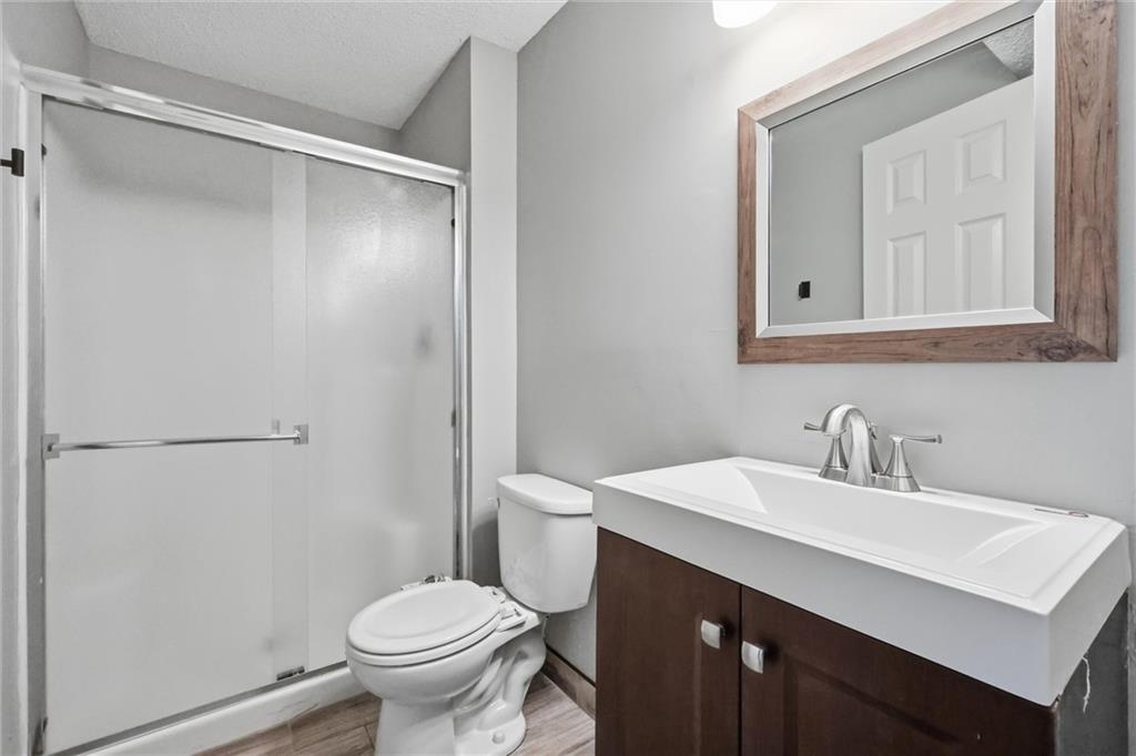 701 NW Rosaceae Drive