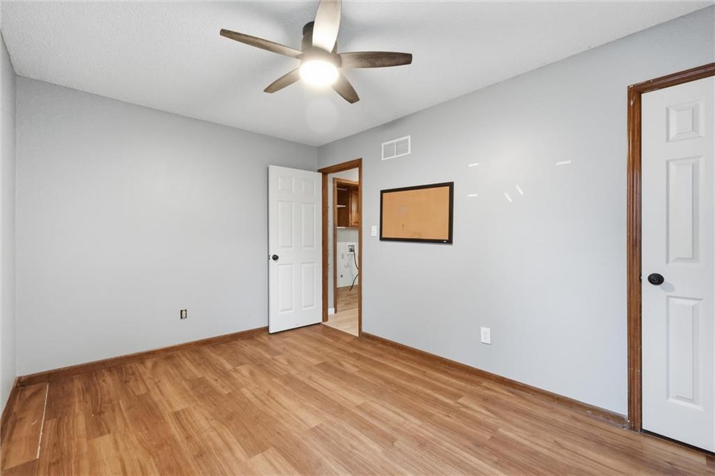 701 NW Rosaceae Drive