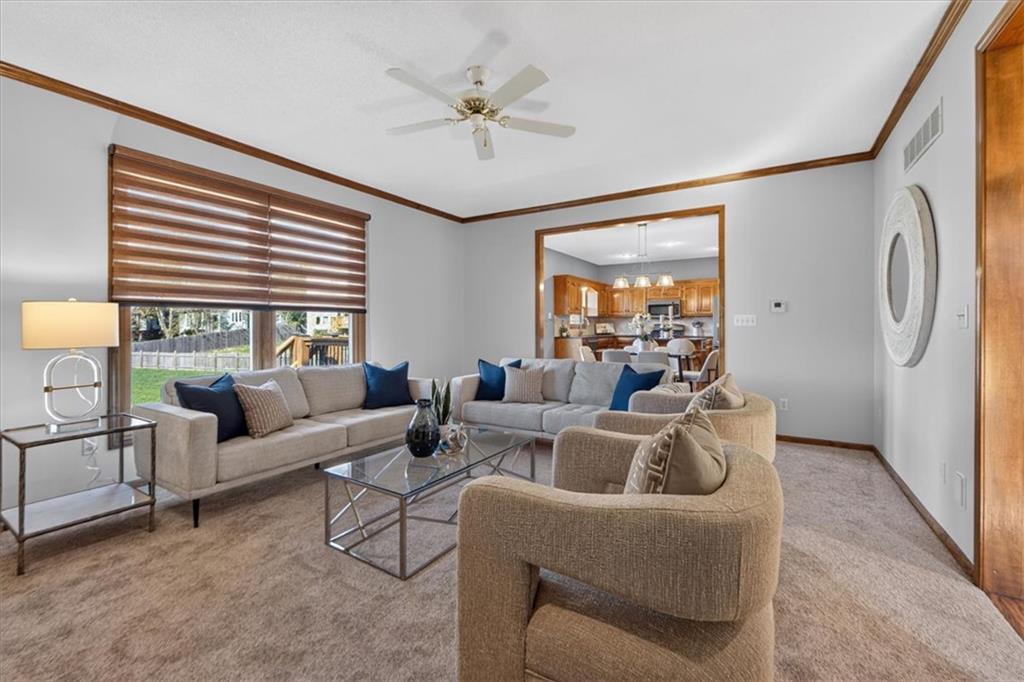 1148 SW Pacific Circle