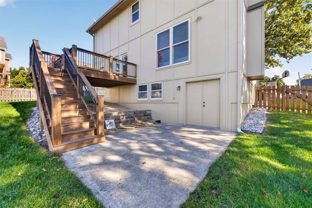 1148 SW Pacific Circle