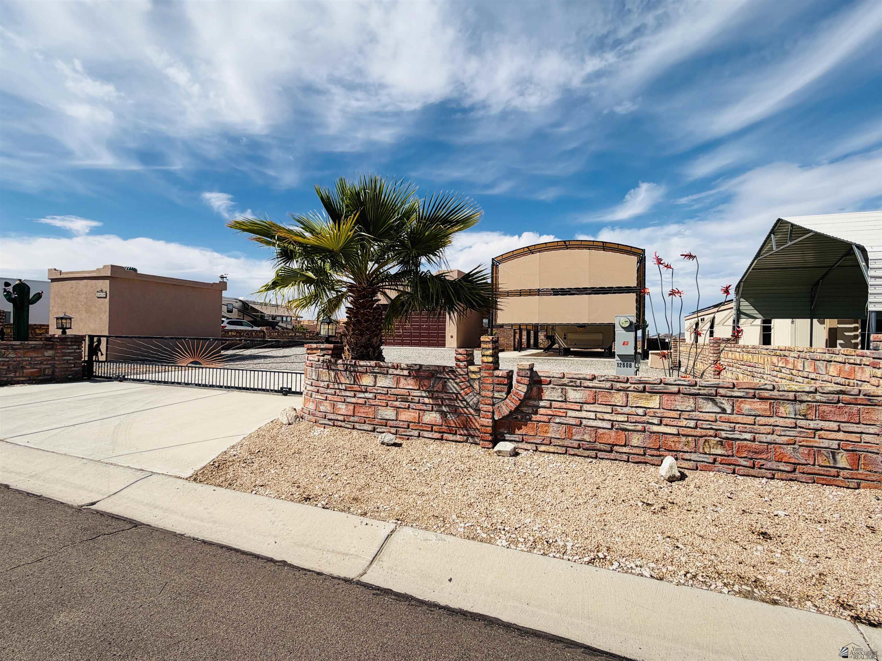 12608 E 47 St